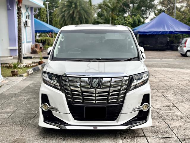 (2016 reg) sunroof 2015 Toyota ALPHARD 2.5 (A) - 2