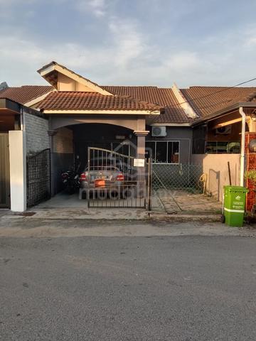 Rumah Teres Untuk Dijual Di Taman Harmoni Pekan 1