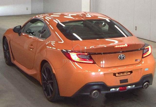2023 Toyota GR86 2.4 RZ (M) 10th Anniv. Un-Reg - 3