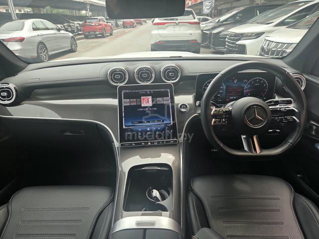 2023 Mercedes Benz GLC300 2.0cc AMG (UW02/10/2027) - 4