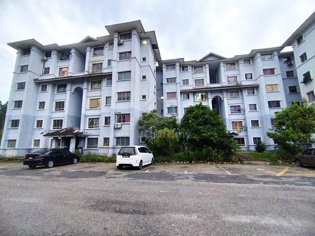 Residensi Warnasari 1