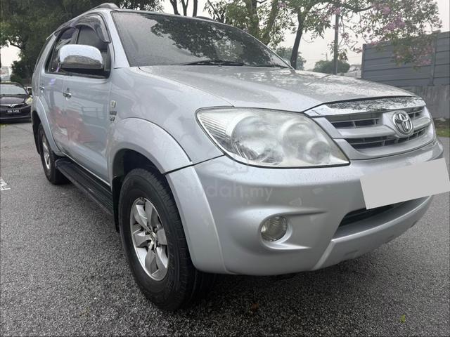 2005 Toyota FORTUNER 2.7 V - 4