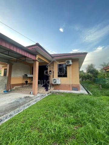 Rumah Semi D Batu Rakit 1