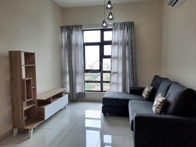 Aura Residence 1