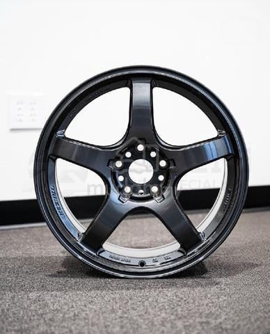 AME Tracer GT-V (Made in Japan) 18x9.5j Et22 - photo 4 of 6