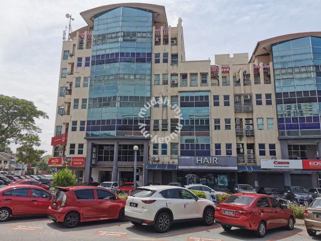 SS15 corner shop for Sale facing main road, Subang Jaya 1