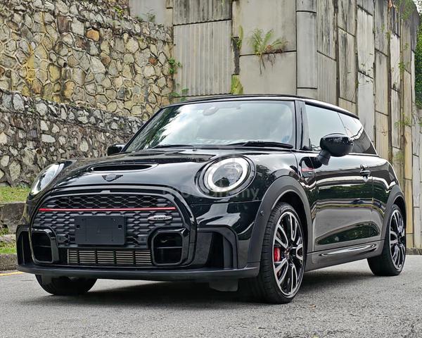 NEW FACELIF 2023 Mini COOPER 2.0 JOHN COOPER WORKS - 1