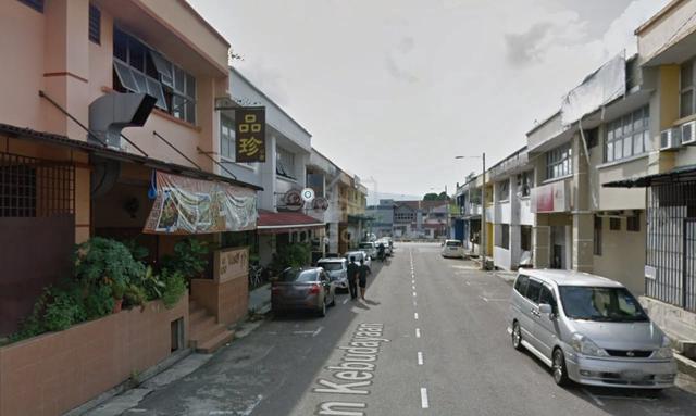 Taman Universiti 2 storey Shoplot 1
