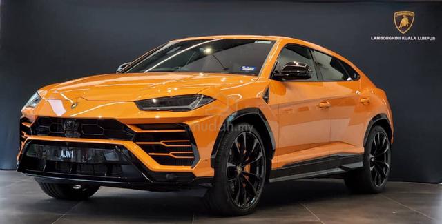 2021 Lamborghini URUS 4.0 (A) - 1