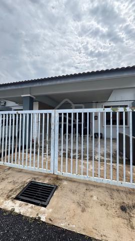 Rumah Teres Setingkat Bukit Katil 1