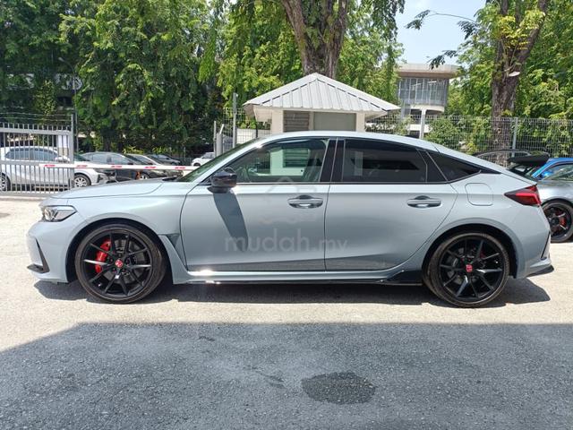 2025 Honda Civic 2.0 TypeR FL5 (M) @RacingBlackEdi - 4
