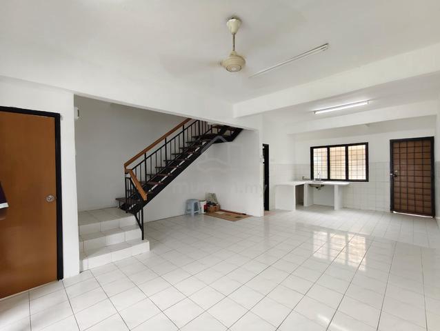 [ Nice+Cheap ] 18x65 2 Storey House @ Desa Mas, Bdr Country Homes, Rwg 1