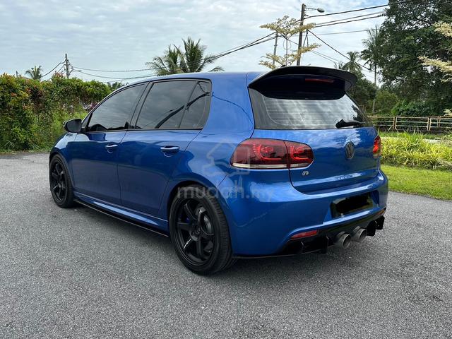 2011 Volkswagen GOLF 2.0 R (A) - 4