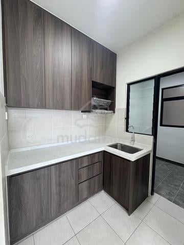 Residensi Max 1