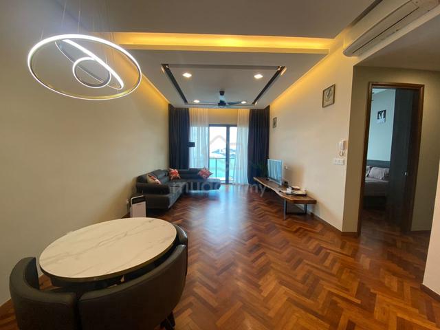Queens Residences Q1 @ Queens Waterfront 1