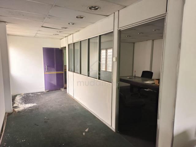 Taynton view cheras 1st floor office for rent part furnis with a/c 1