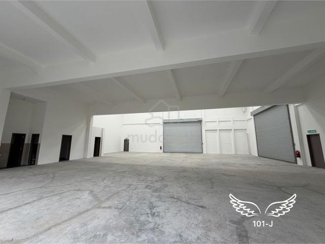 Brand New 1.5 Storey Semi D Factory For Sale@ Air Hitam 1