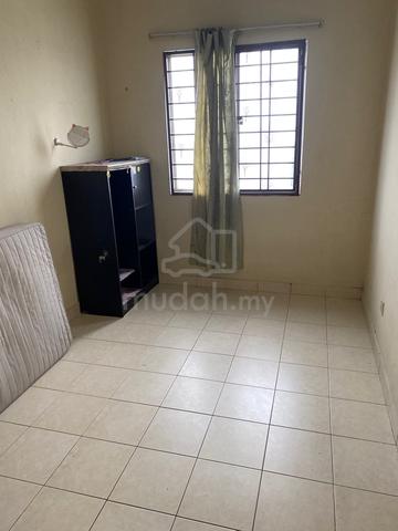 Melur Apartment 1