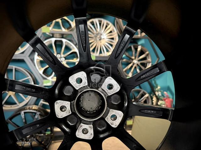 Carousel Image