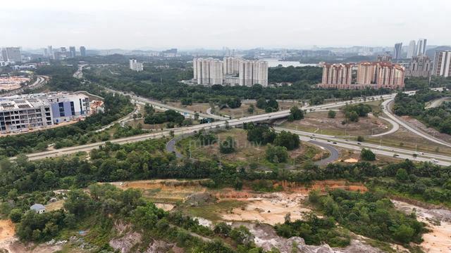 Tanah Murah 6 ekar Tepi Highway,Cyberjaya ‼️ 1