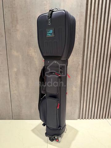 (Brand New) Golf Travel Bag with Wheels - photo 3 of 6