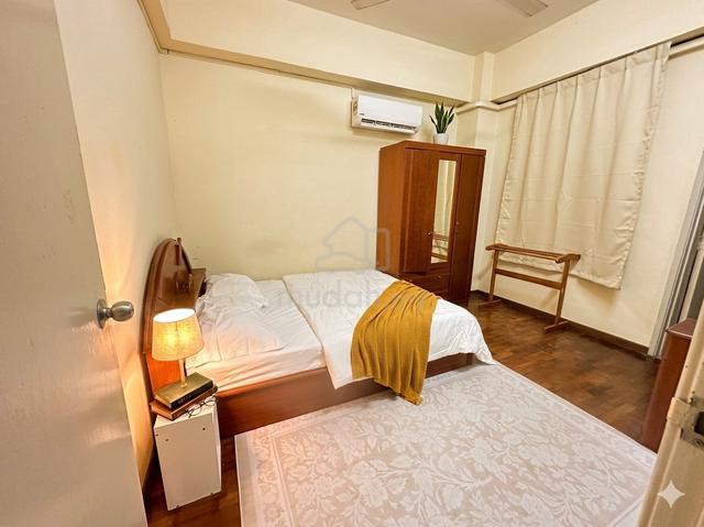 BILIK sewa SINGLE PEREMPUAN condo AIRCOND fully furnish 1