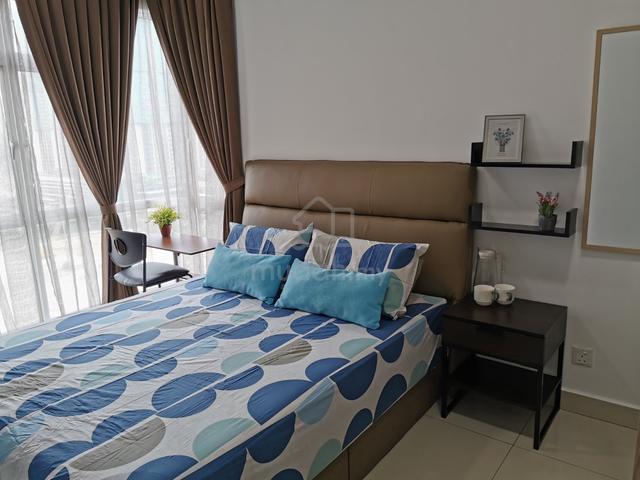 Common Bedroom at Skysuites for rent, walking distance to CIQ 1