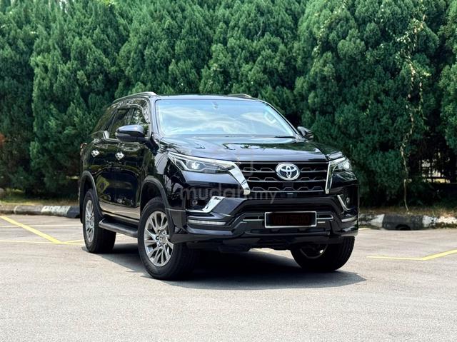 2025 TOYOTA FORTUNER 2.7 SRZ 4X4 - Warranty Valid - 1