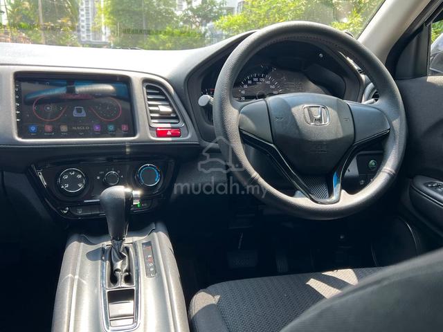 2016 Honda HR-V 1.8 S/ A.Player/ 3yWrty/ 1Own/Loan - 5