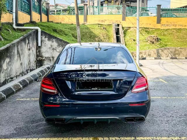 Mercedes Benz E200 2.0 AMG 9GTron W213 4DBurmester - 4