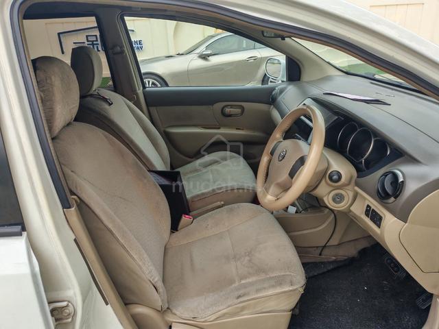 2010 Nissan GRAND LIVINA 1.6 IMPUL (A) - 2
