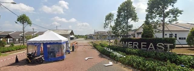 KotaSAS Summer East for SALE, Teres Setingkat 3 Bilik 3 Tandas 1