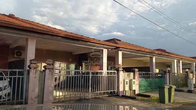 Single storey Intermediate house For Sale@UniGardenKotaSamarahan 1