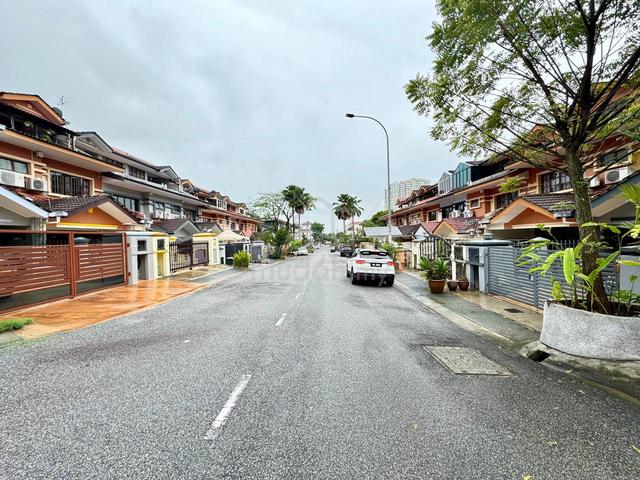 NON BUMI LOT🔥 CHEAP 3 Storey Teres Laman Oakleaf Bukit Antarabangsa❗️ 2