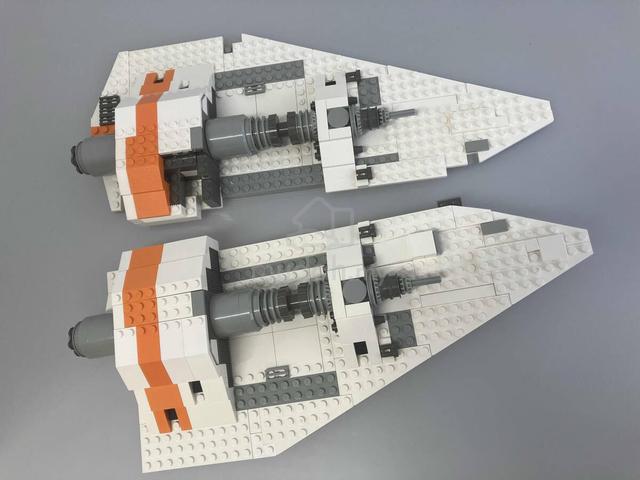 LEGO 10129 UCS Rebel Snowspeeder Retired - photo 4 of 5