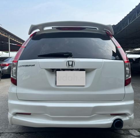 2012/2016 Honda STREAM 1.8 I-VTEC FACELIFT (A) - 3