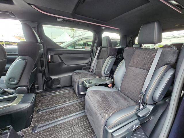2021 Toyota ALPHARD 2.5 S TYPE GOLD II SUNROOF UNG - 4