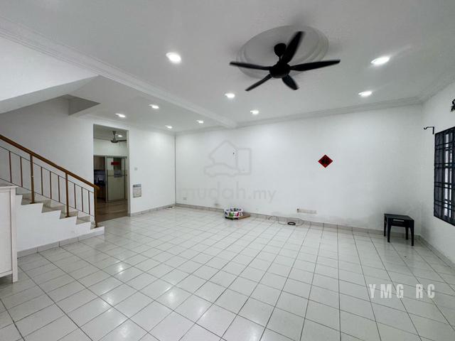 FOR RENT ‼️Bandar Puteri Klang 2 Storey Terrace 20x75 Renovated 1