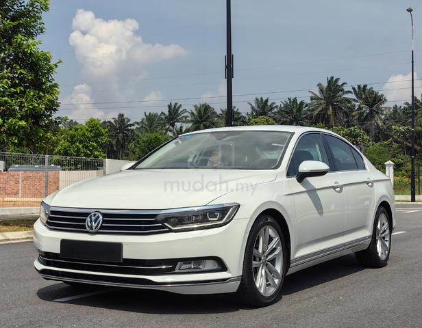 2019 Volkswagen PASSAT 2.0 TSI B8 F/LOAN F/SERVICE - 1