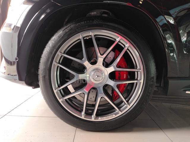 435hp 560nm BURMESTER PANORAMIC MICHELIN 7 SEATER - 5