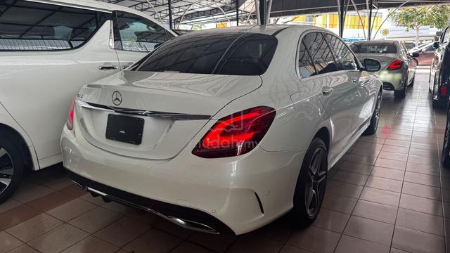 2021 Mercedes Benz C200 1.5 AMG SPORT PLUS + - 2