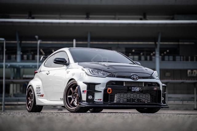 GR YARIS RZ HP Kansai Service Motec 1st Editio - 1