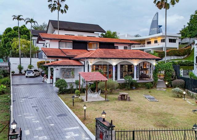EXCLUSIVE! Double Storey Bungalow, Taman Pantai, Bangsar, Kuala Lumpur 1