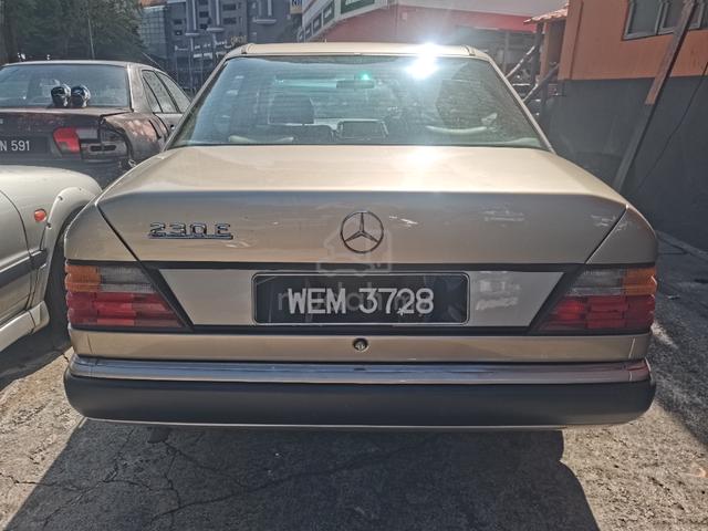 1989 Mercedes Benz 230E (A) (DIRECT OWNER) - 5