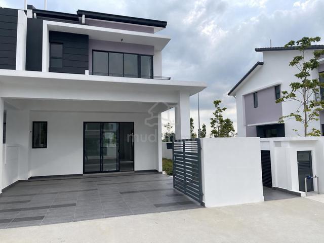 Robin Rimbayu 2Storey House Endlot-Move In Condition 1