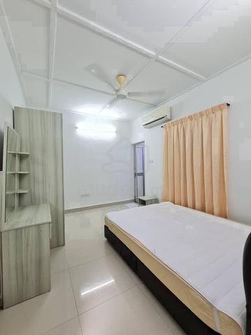 JB Town Fully Furnish Private Room For Rent Near CIQ Woodlands Custom 1