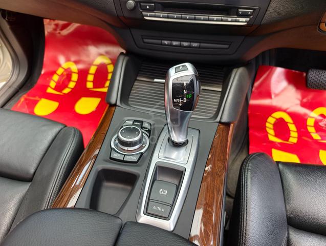Bmw X6 3.0 xDrive35i PETROL SUNROOF PERFECT WRANTY - 5