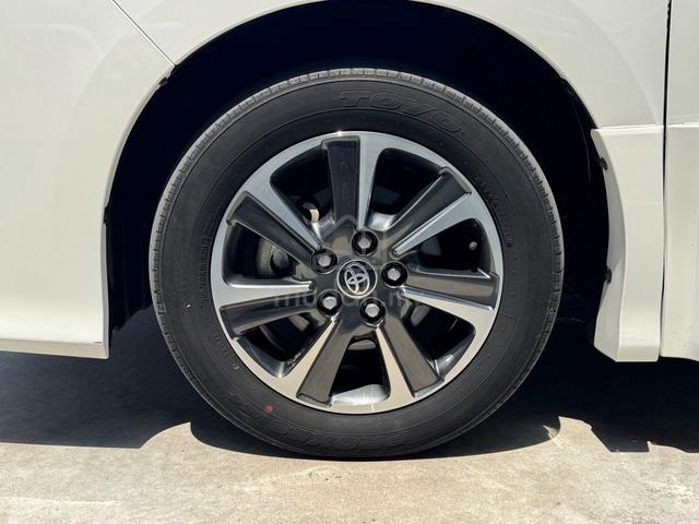 2021 Toyota VOXY 2.0 ZS KIRAMEKI III (A) 8-SEATER - 3