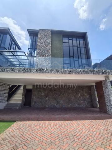 Cube On Hills 2 storey semi d house For Rent 1