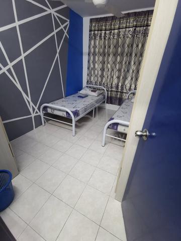 Bilik Sharing (Lelaki Muslim Sahaja) Damansara Fully Furnished + WIFI 1
